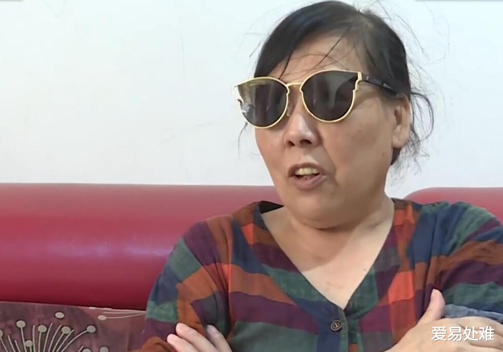 保姆倾慕8旬雇主,与其同居11年,遭扫地出门,雇主:她就是保姆