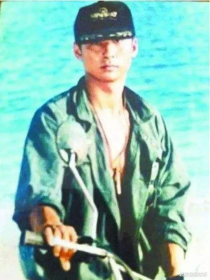 蒋雯丽|蒋雯丽：忍受丈夫出轨，跟小19岁黄轩传绯闻，她的报复你想象不到