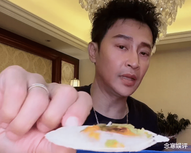 陈志朋|卖66元一斤草莓被嫌贵后，陈志朋改卖99元一盒帝王蟹，还是翻车了