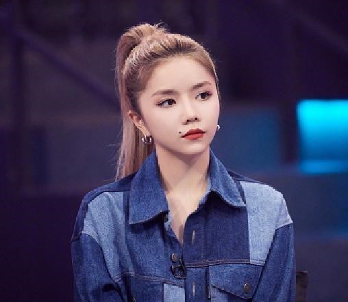 悦姐ya|IXFORM成团一个月上户口,队长不是罗一舟,应援色是紫定橙