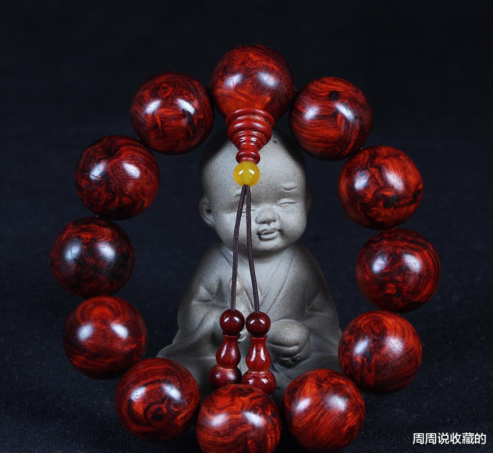 |小叶紫檀手串开裂，变污怎么办？