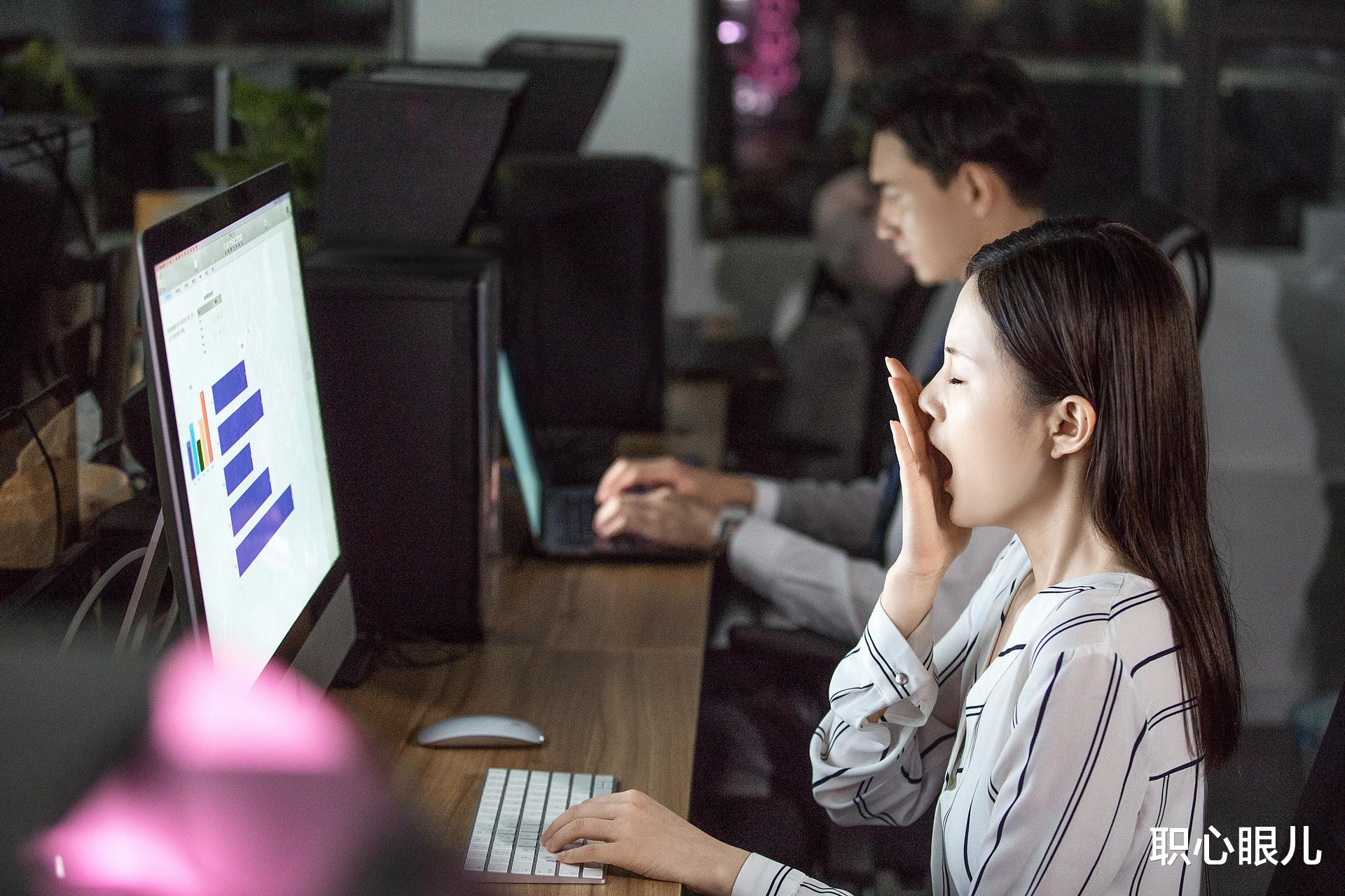 穿衣搭配|35岁后，体力智力跟不上，怕淘汰？试试这3种工作，好转型有前景