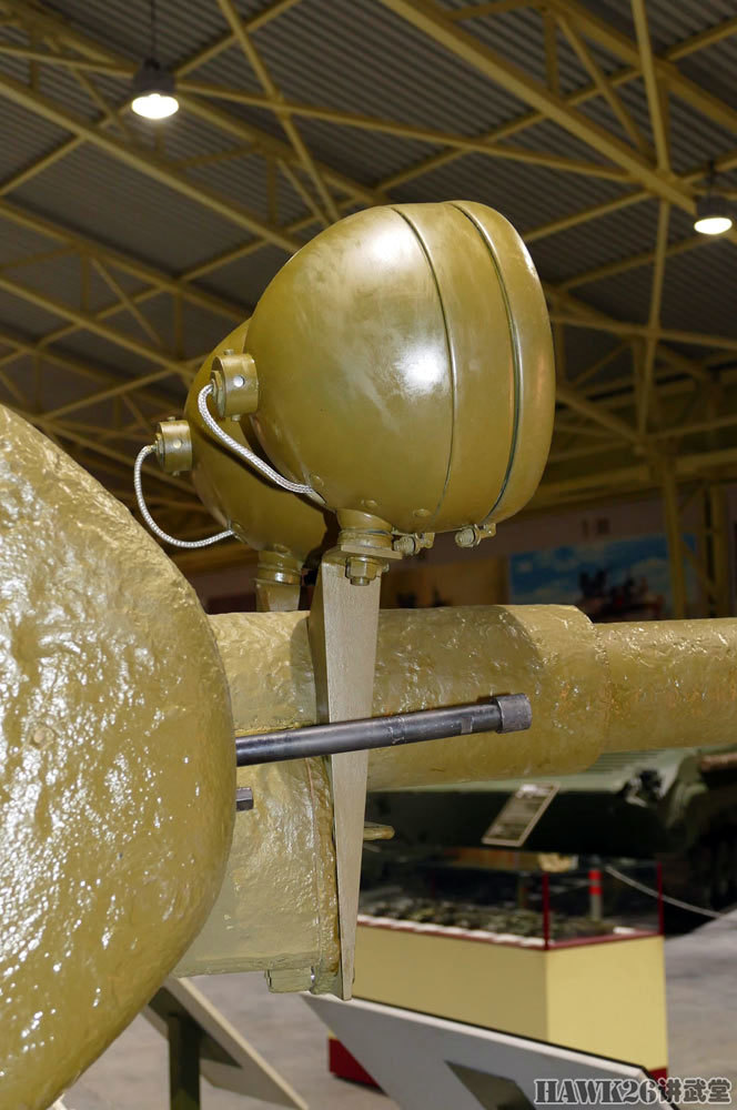 轻型坦克|俄罗斯博物馆完善T-26轻型坦克 加装两个探照灯 复原当年夜战型号