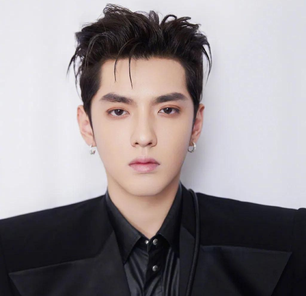 吴亦凡|吴亦凡‘染梅毒’戴脚镣，全靠警语提醒？真相来了