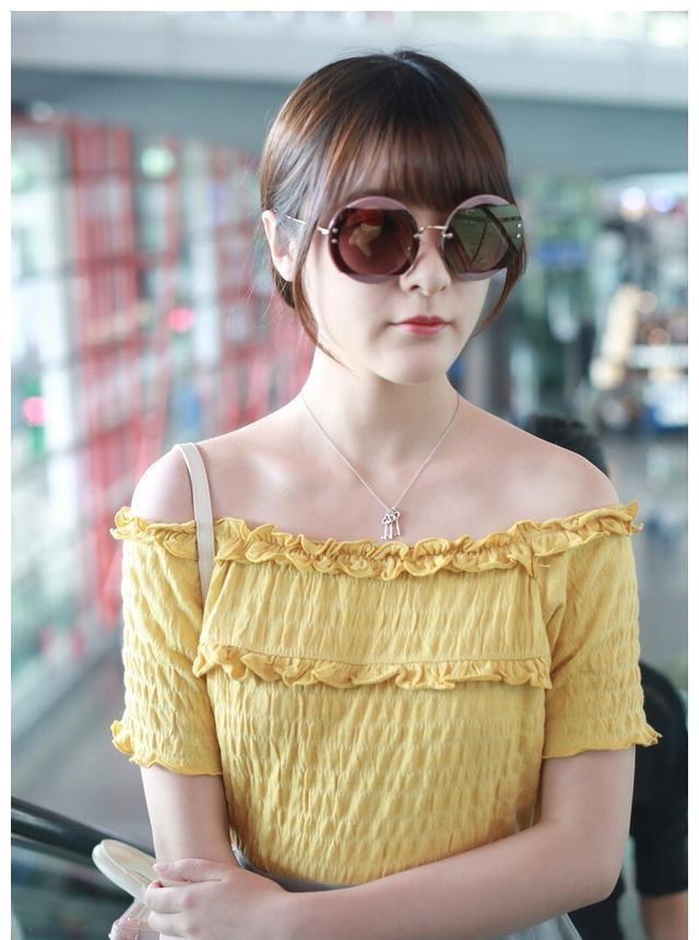 王宝强|这“小男孩”是越来越有女人味了，但一看到她，总感觉哪里怪怪的