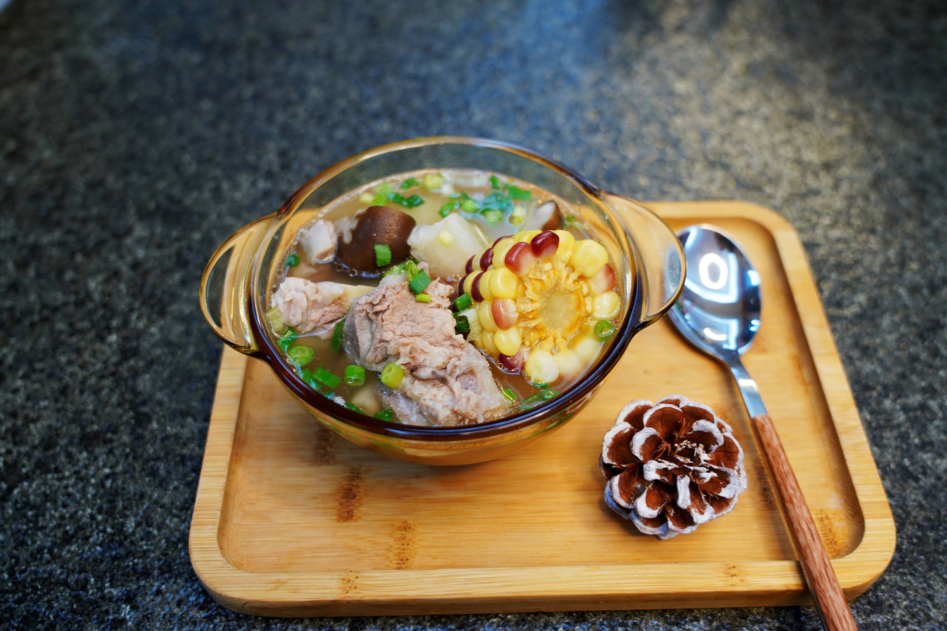 破壁机|若不差这点钱，厨房里尽量添置这3样物品，能让生活品质加倍提升