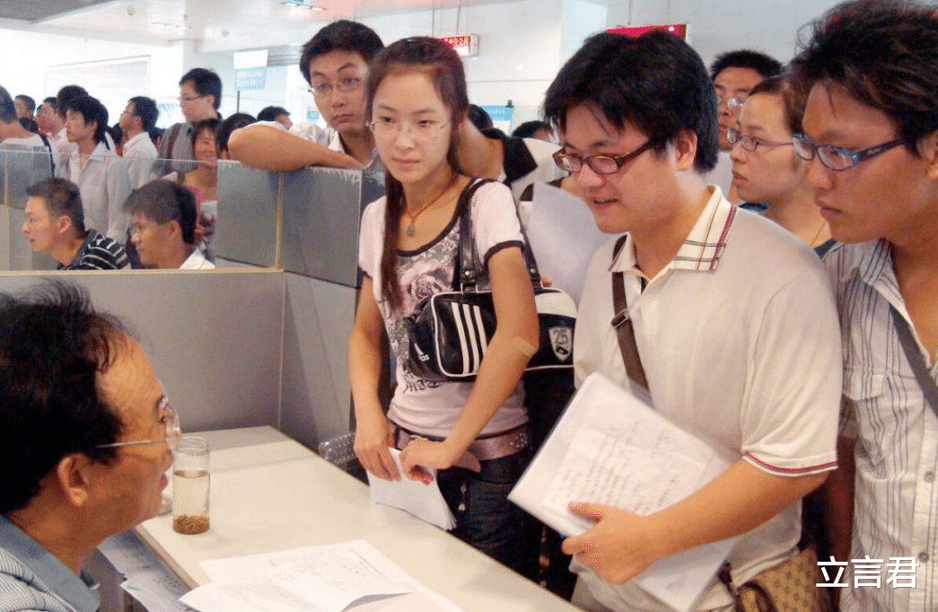 大学中存在的“私下交易”,为了一时的享受,耽误自己的未来
