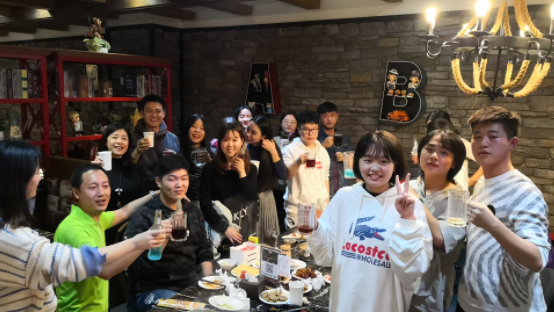 糯妈育儿经|大学生每月生活费1000，真实生活曝光，不逛街、不聚餐艰难度日