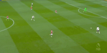 刘华体会讲体育课|复盘曼联0-5：防线到处漏！马奎尔是利物浦风向标，C罗救不了庸帅