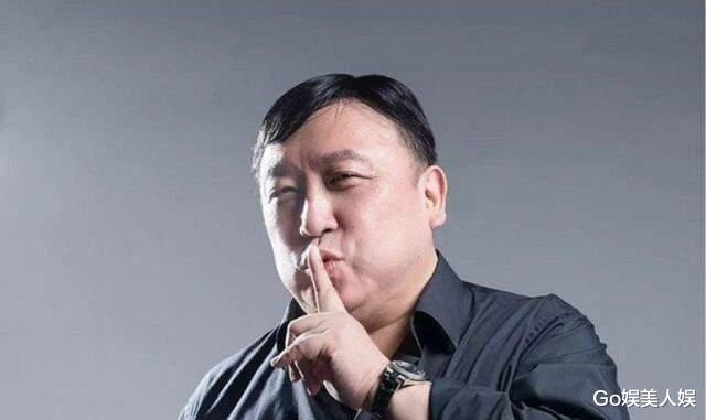 爱国|10位香港爱国明星，有的想要内地身份证，有的曾将国旗披在身上