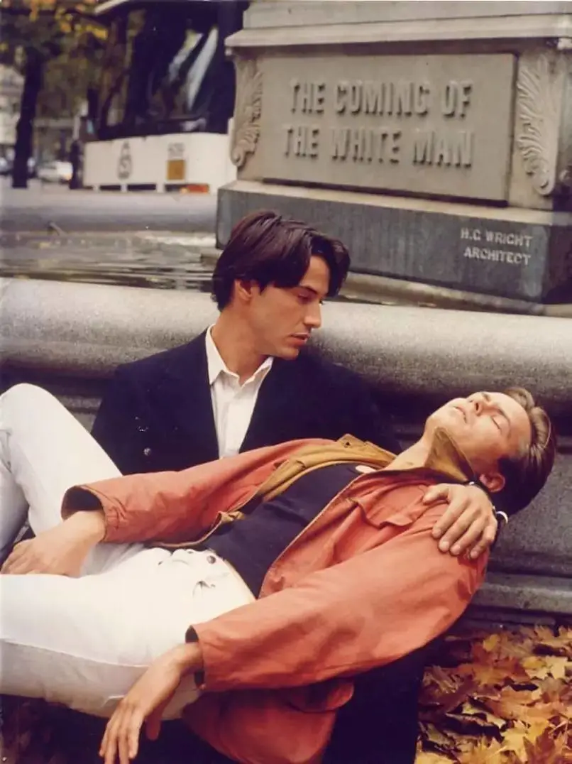 InsDaily 他21岁成为威尼斯影帝!23岁却意外离世:不要轻易失去自我!