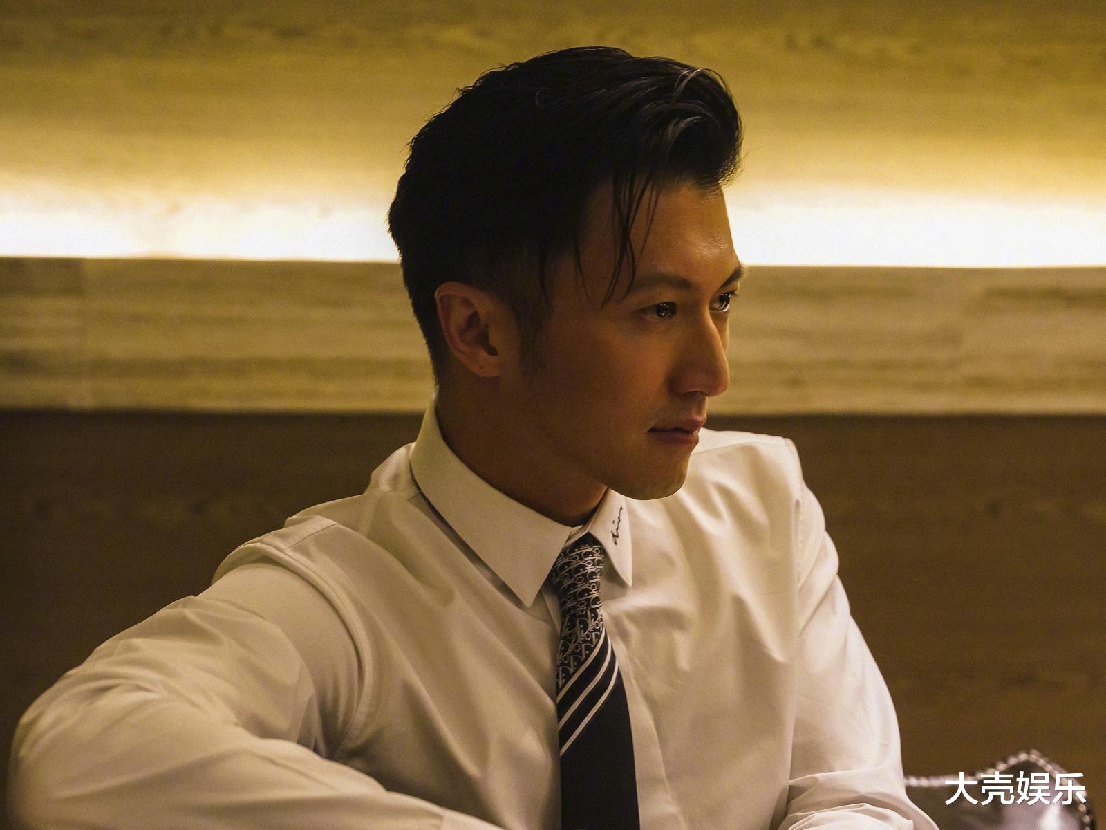 谢霆锋|谢霆锋有多优秀？继歌手、演员和厨师后，再次解锁新职业