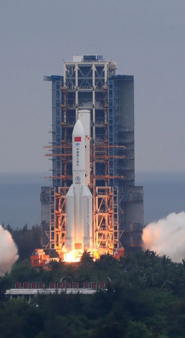 牡丹晚报 中国“天和号”空间站核心舱发射成功 舱内一装备属菏泽研发