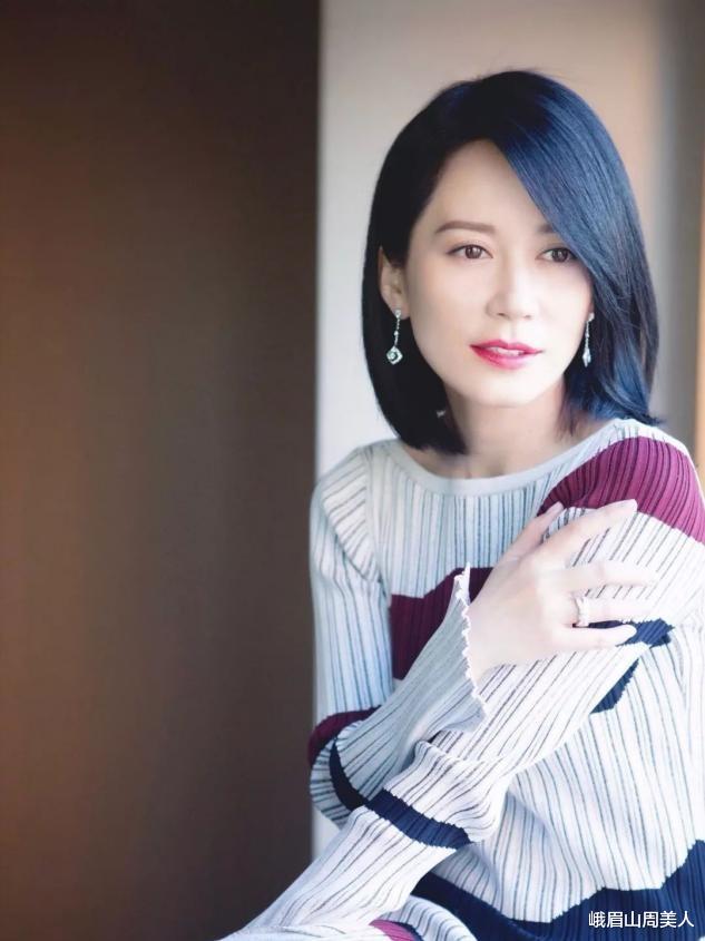 运动|?女人过了50岁该剪什么发型？看陶虹、俞飞鸿就知道了，气质减龄