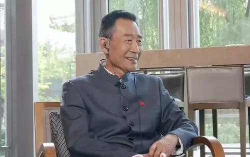 刘晓庆|比起“潘长江的翻车”，六小龄童的神操作，才真叫“晚节不保”