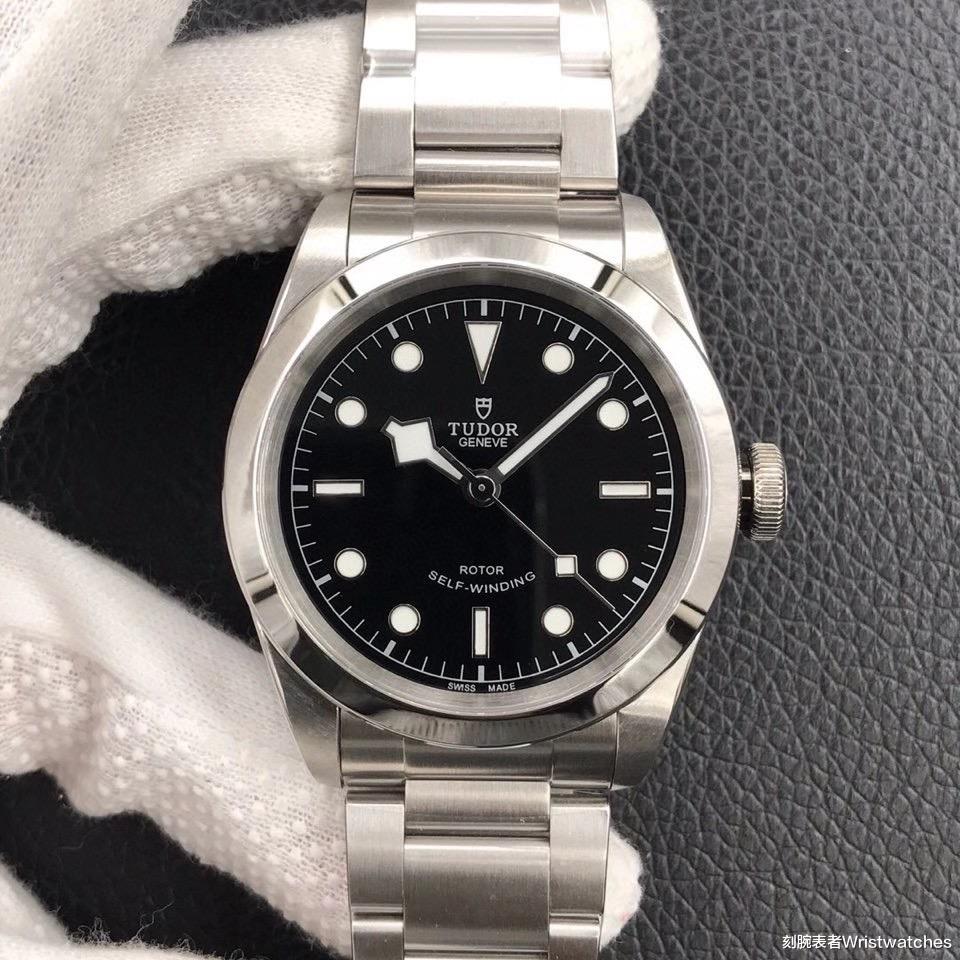 刻腕表者Wristwatches LF厂帝舵碧湾79540复刻表V2版做工细节测评！