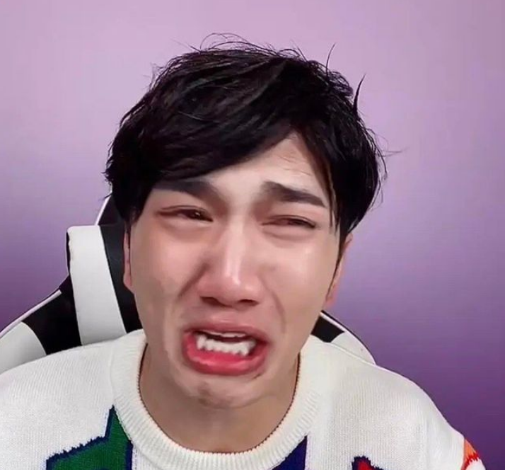 杨玏|韩佩泉开直播哭诉被肖战粉丝骂，胡宾果晒聊天记录力挺却帮倒忙了