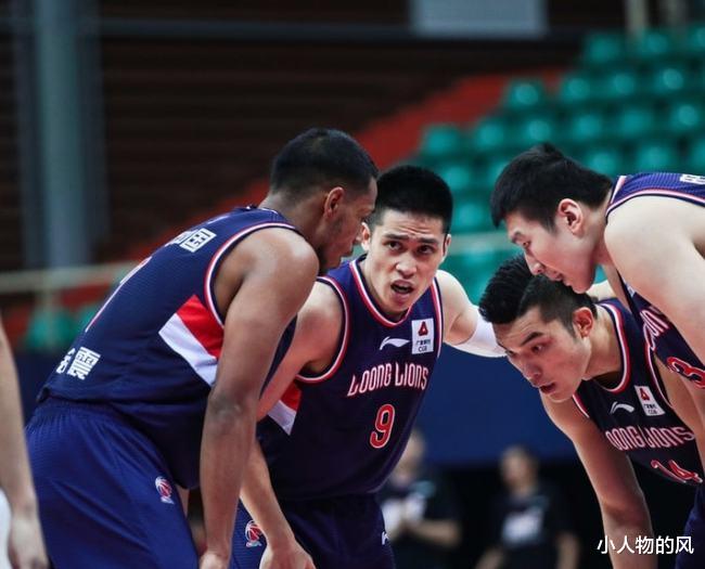 郭士强|郭士强在嘲讽中，一步一个脚印，把勉强进八强的队伍带到联赛第一