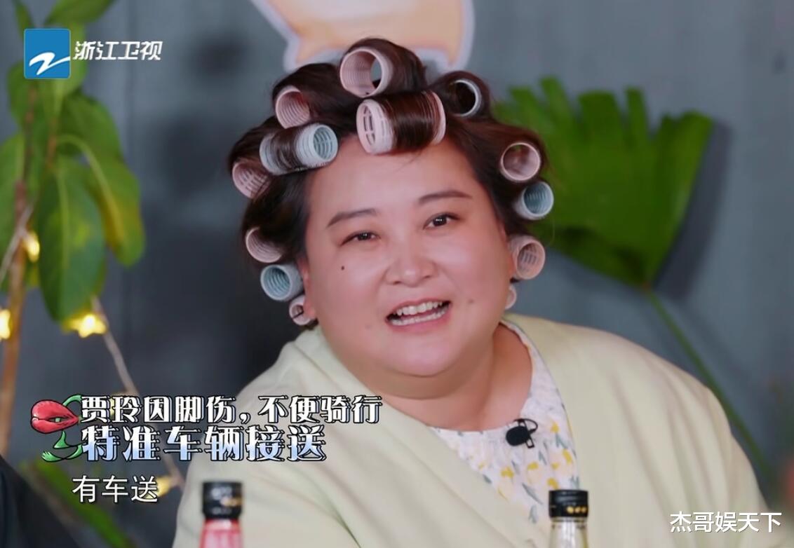 杨洋|要没有杨洋尴尬到脸红的“失误”，这期《青春环游记》怕要被骂惨