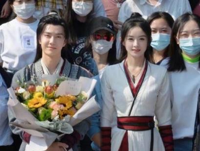 张彬彬|一句年下不喊姐炸出多少弟弟？张彬彬太露骨，王一博却名花有主