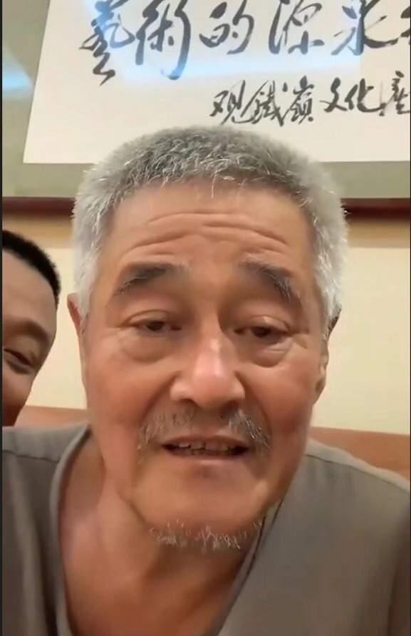 赵本山|赵本山卸任“本山传媒”董事职务，这是正式准备退休了吗？