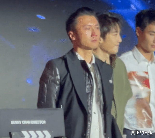 佟丽娅|40岁谢霆锋太心酸！眼眶泛泪问甄子丹：你一直没看出来，是吗？