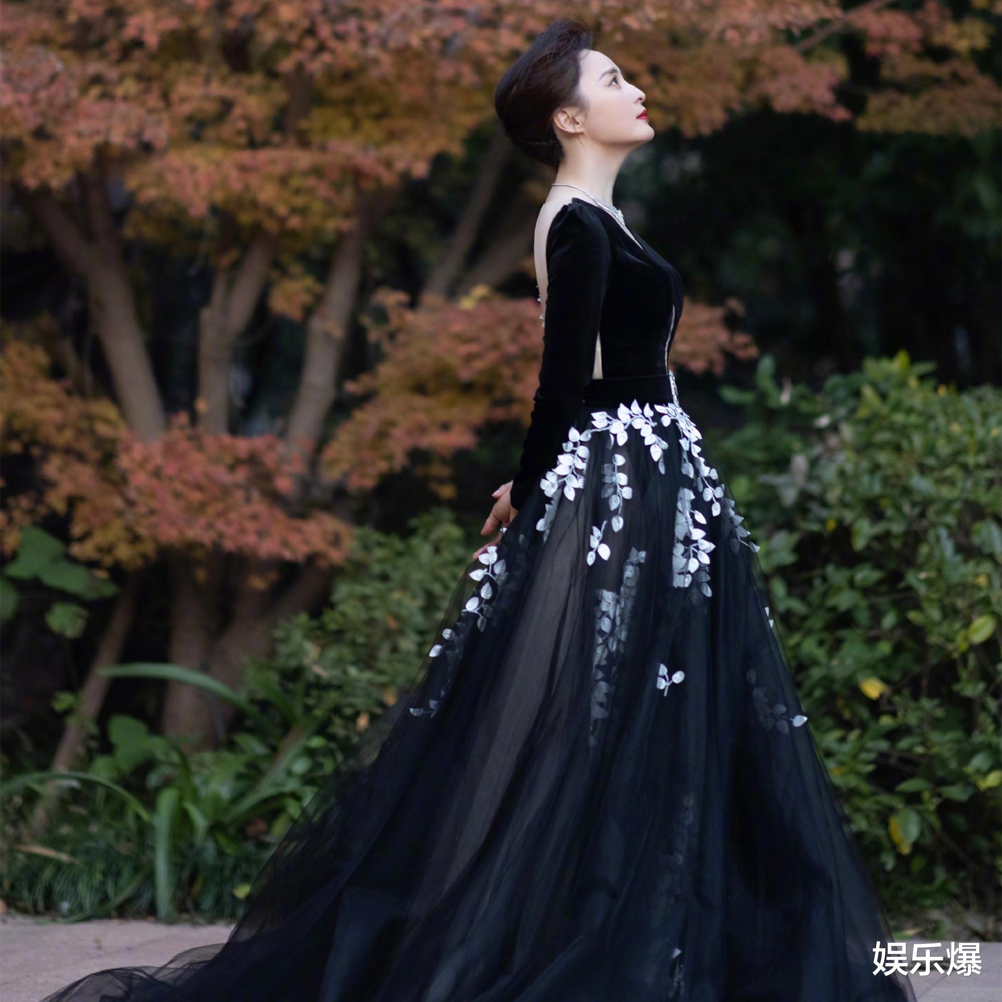 撞衫|同一场盛典5对艺人撞衫，年龄跨度广令人惊讶，杨紫孙俪都在列