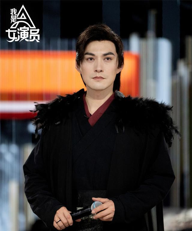 严屹宽|严屹宽翻车事件告诉我们：哪怕你是古装男神，也有坐吃山空的一天