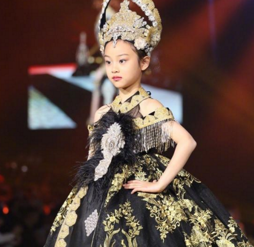 杨幂|杨幂：我女儿美，孙莉：我女儿更美，邱淑贞：麻烦都让让！