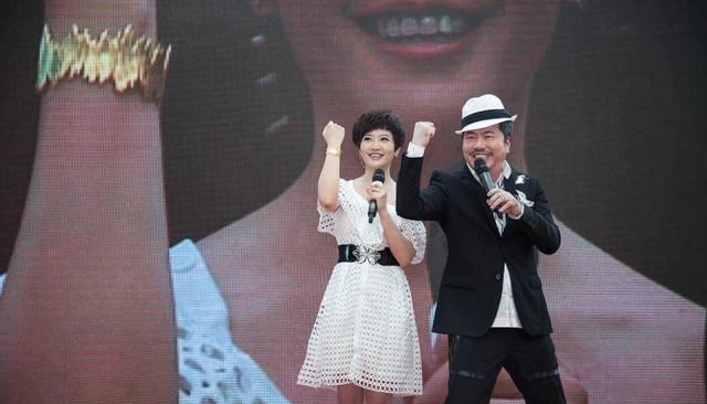 寇乃馨|寇乃馨和黄国伦吵架，砸了吉他恶语相向，对方离家三天寇乃馨后悔