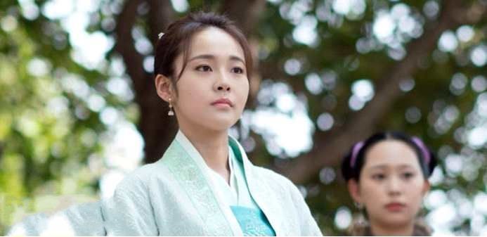 知否知否应是绿肥红瘦|知否：如兰婚后真的幸福吗？你看上司给文炎敬赠妾时，他啥反应？