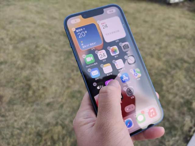 iPhone|准备入手iPhone13？2个月的重度使用，这些坑我帮你先踩了