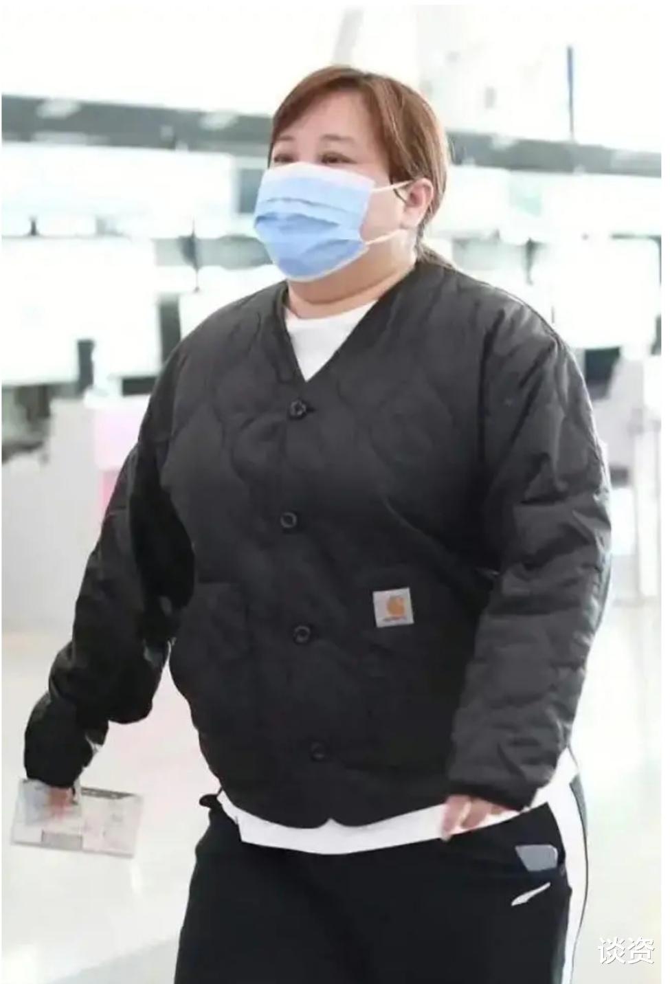 贾玲|贾玲近况，爆肥出新高度，脸部圆到没轮廓，像快要爆炸的气球