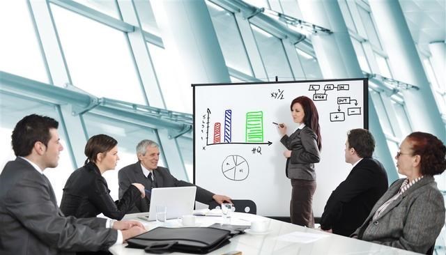 林更新|公司裁员时，为什么勤快人被裁员的风险大？这三点你应该清楚