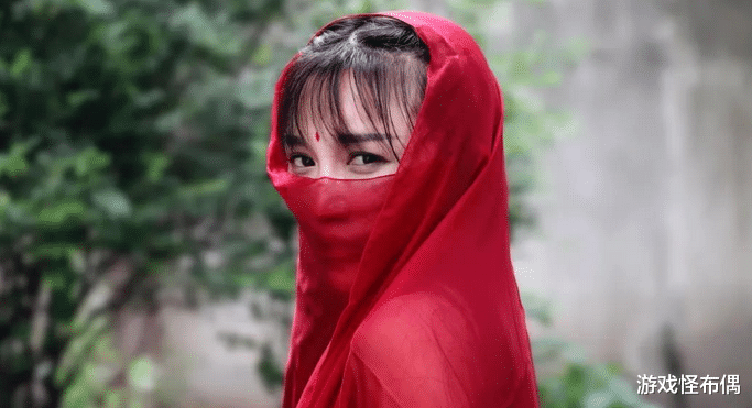 李子柒|网络版李子柒？妹子玩游戏偷学NPC菜谱，每天一份大餐美滋滋