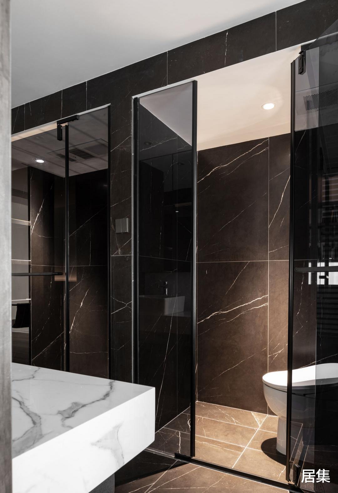 摄影工作者的家，舒适又有立体感，好适合时尚的年轻人