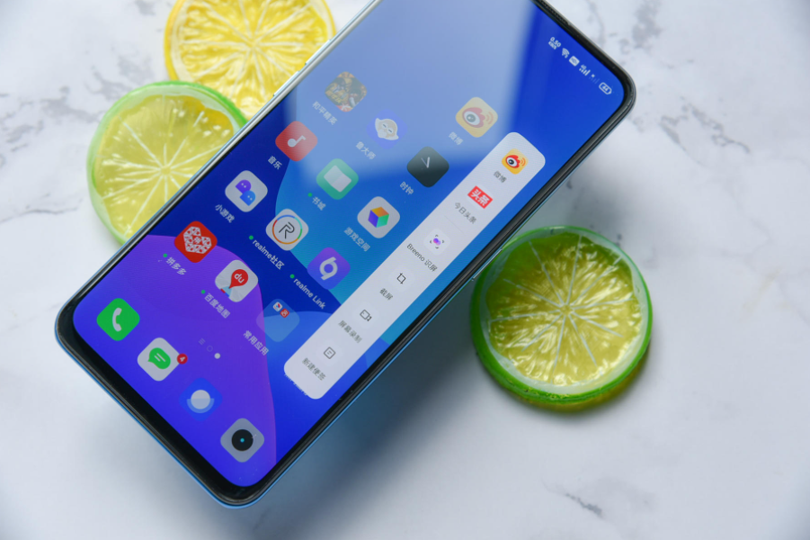 realme q|144Hz+5000mAh大电池，千元级神机，降价之后更亲民了
