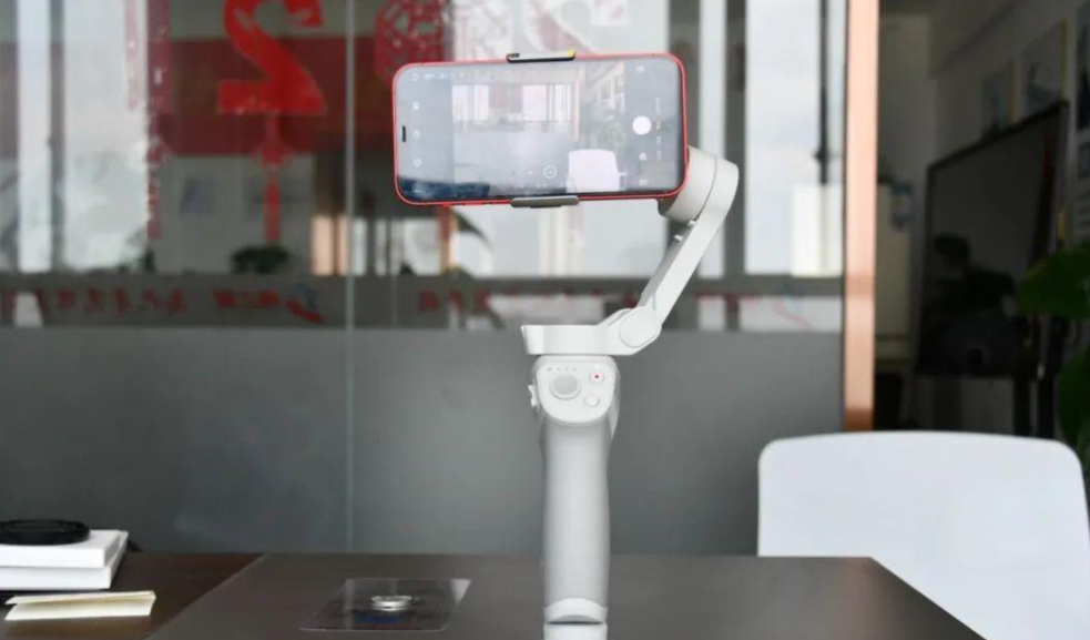 dji|大疆DJI OM4测评：“青铜”摄影小白秒变“王者”，不负国潮新科技