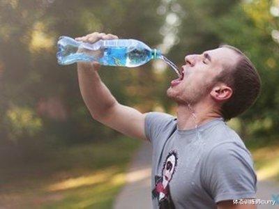 完美日记 汗水是脂肪的眼泪？励志的话有时也不靠谱，减肥就要讲科学