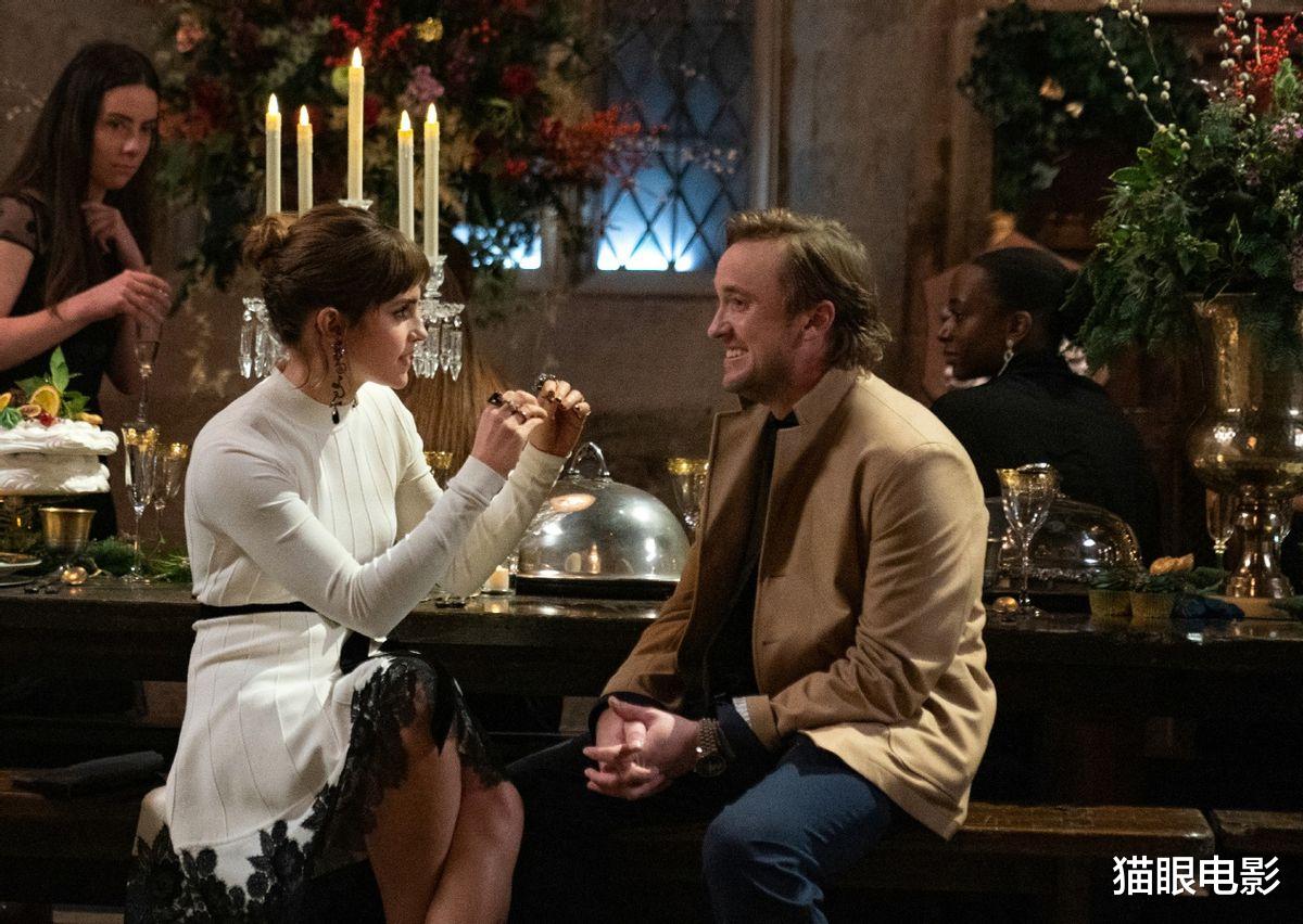 赫敏|马尔福表白赫敏！哈利波特20年重聚，结果这两人走到一起了