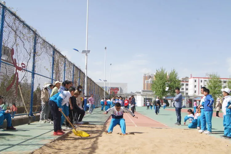 榆林资讯 榆林市第七小学与古塔小学共同体学校 第七届田径运动会报道