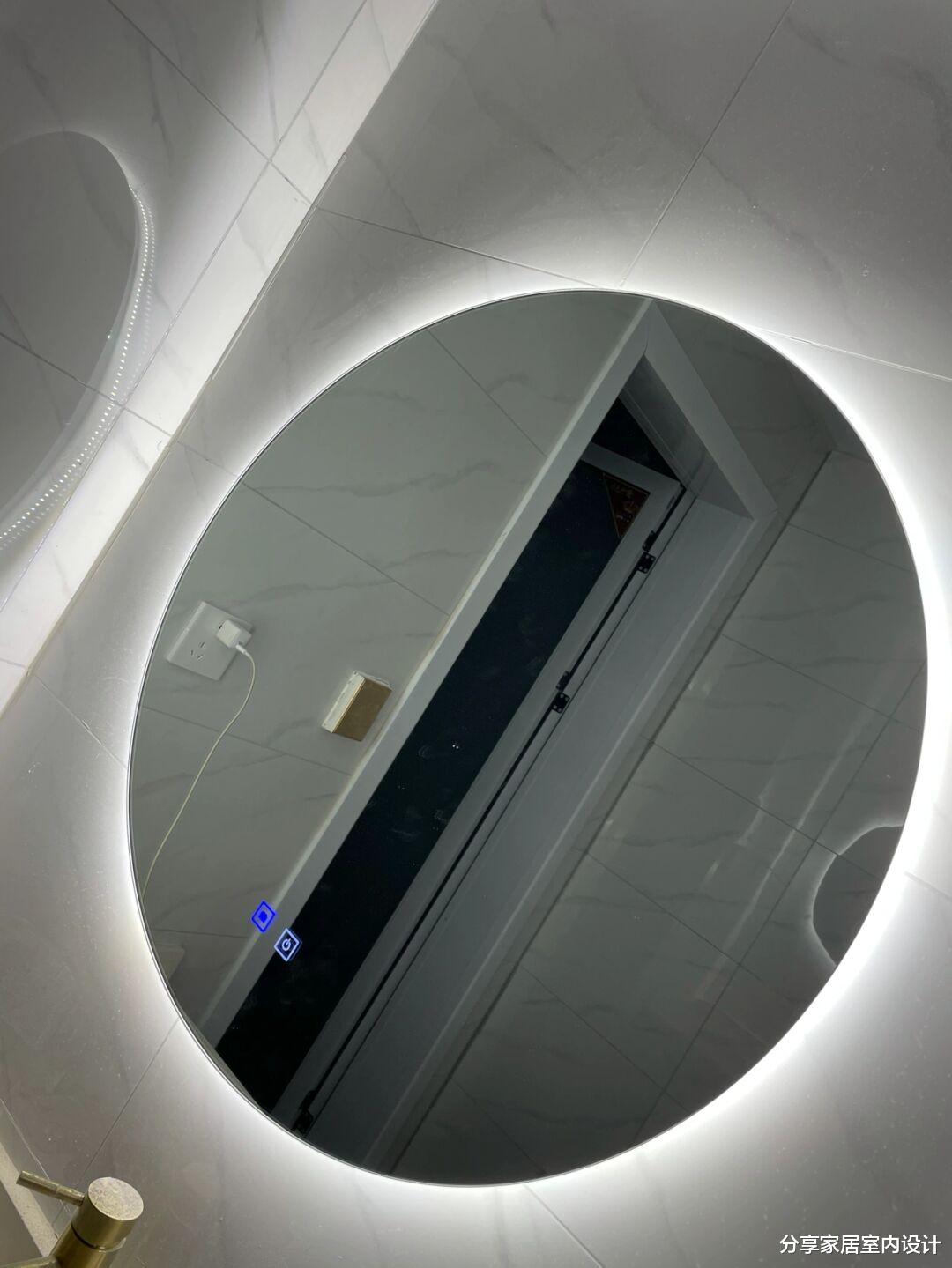 羡慕她家新房，单单硬装花了5W，便宜又好看，入住一个多月很幸福