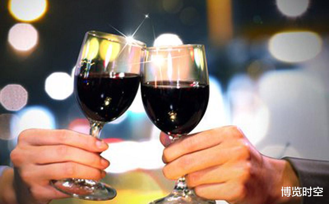 博览时空 为我们经历坎坷没有离婚干杯