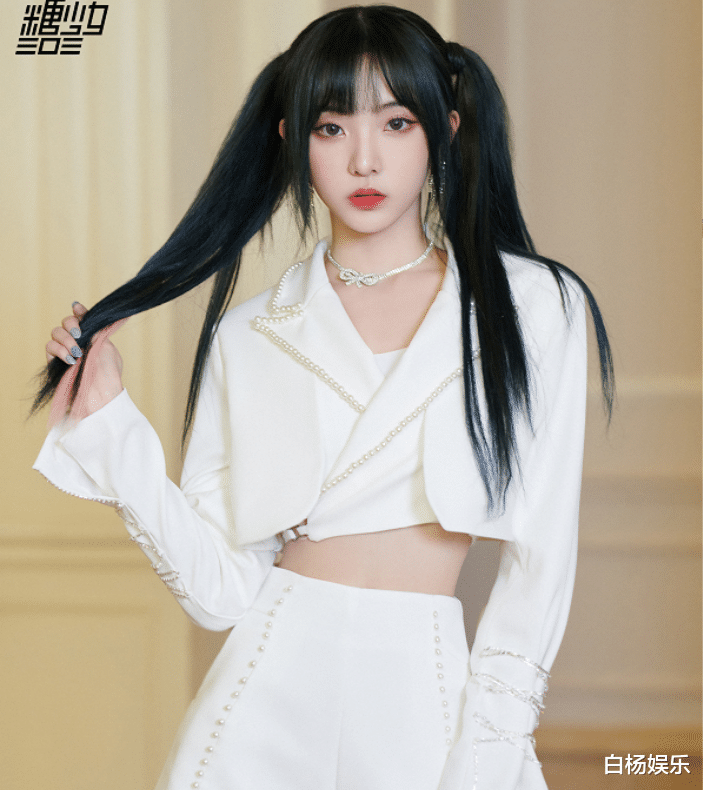 发型|硬糖少女双马尾大片出炉，又甜又辣Slay全场，但陈卓璇大脸藏不住了