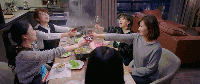 油烟机千万别拆下来清洗!保洁阿姨这么做,轻轻一擦就跟新的一样