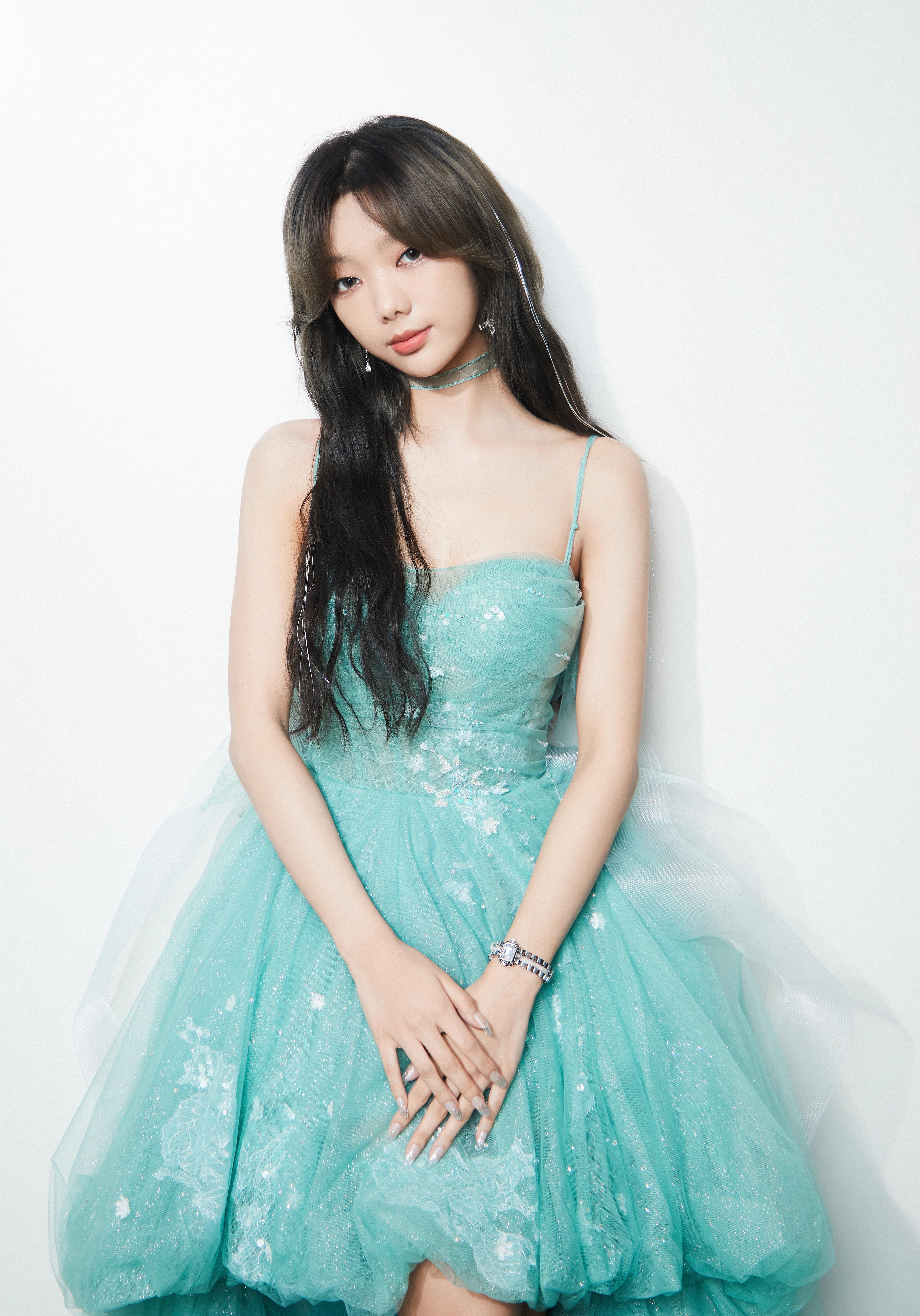 育儿铺子|李紫婷惊艳写真