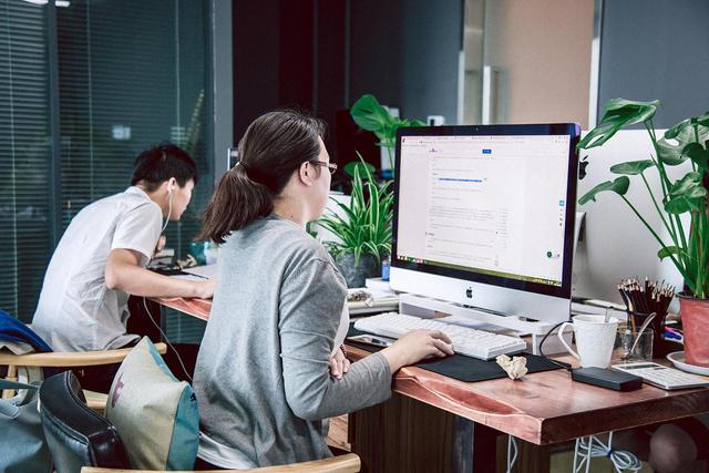 |为什么有的人工作10年也是员工，而有的人工作半年已是管理人员？