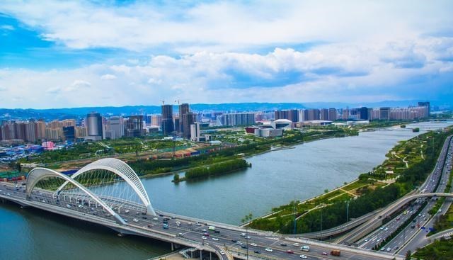 情窦初开的青春|太原有多“低调”？快速路里程全国第一，堪称“快速路之都”