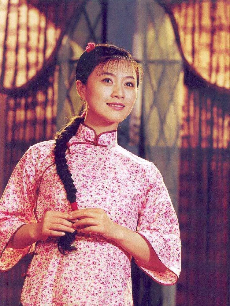 田海蓉|陆毅前任田海蓉老公成谜，自曝女儿照片，孩子长相透露爸爸信息？