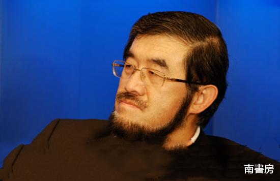 长沙|吴鹰：90年代靠“小灵通”挣得百亿资产，落魄后，双马仍让他3分